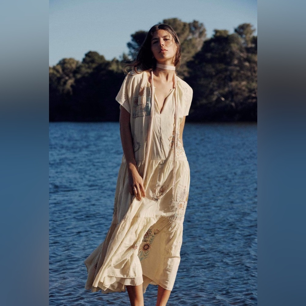 Zara Limited Edition Embroidered Dress Vanilla Color - Picture 6 of 13